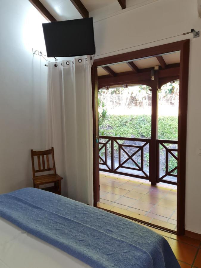 Chambre d'hotes Villa Rayon Vert Deshaies Exterior foto